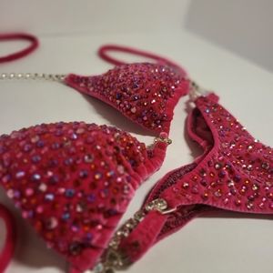 Bikini competition suit